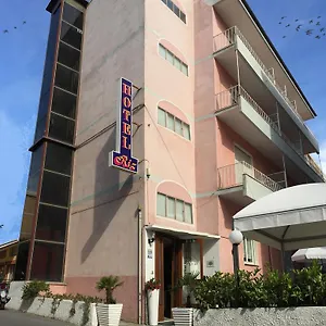 Hotel Riz, Finale Ligure